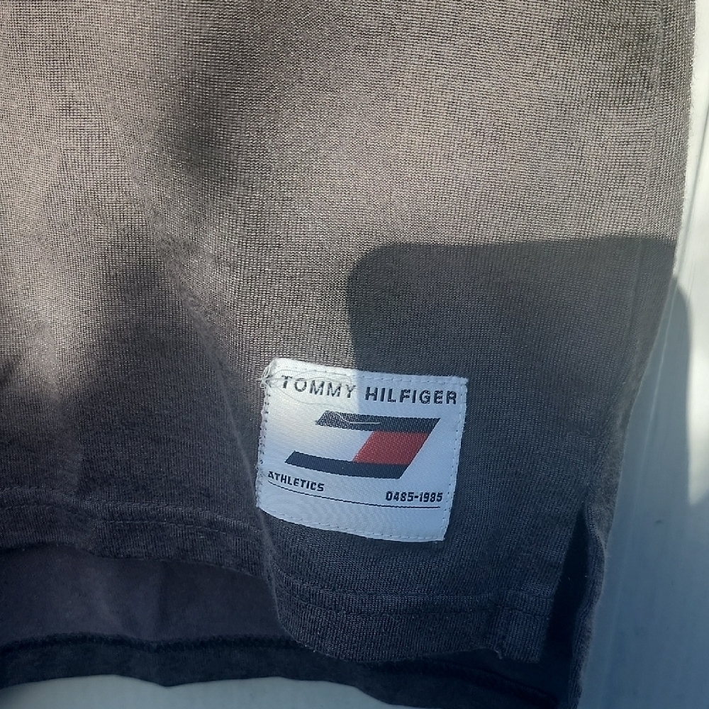 Y2k Tommy Hilfiger Athletics Gray Shirt - Picture 6 of 11